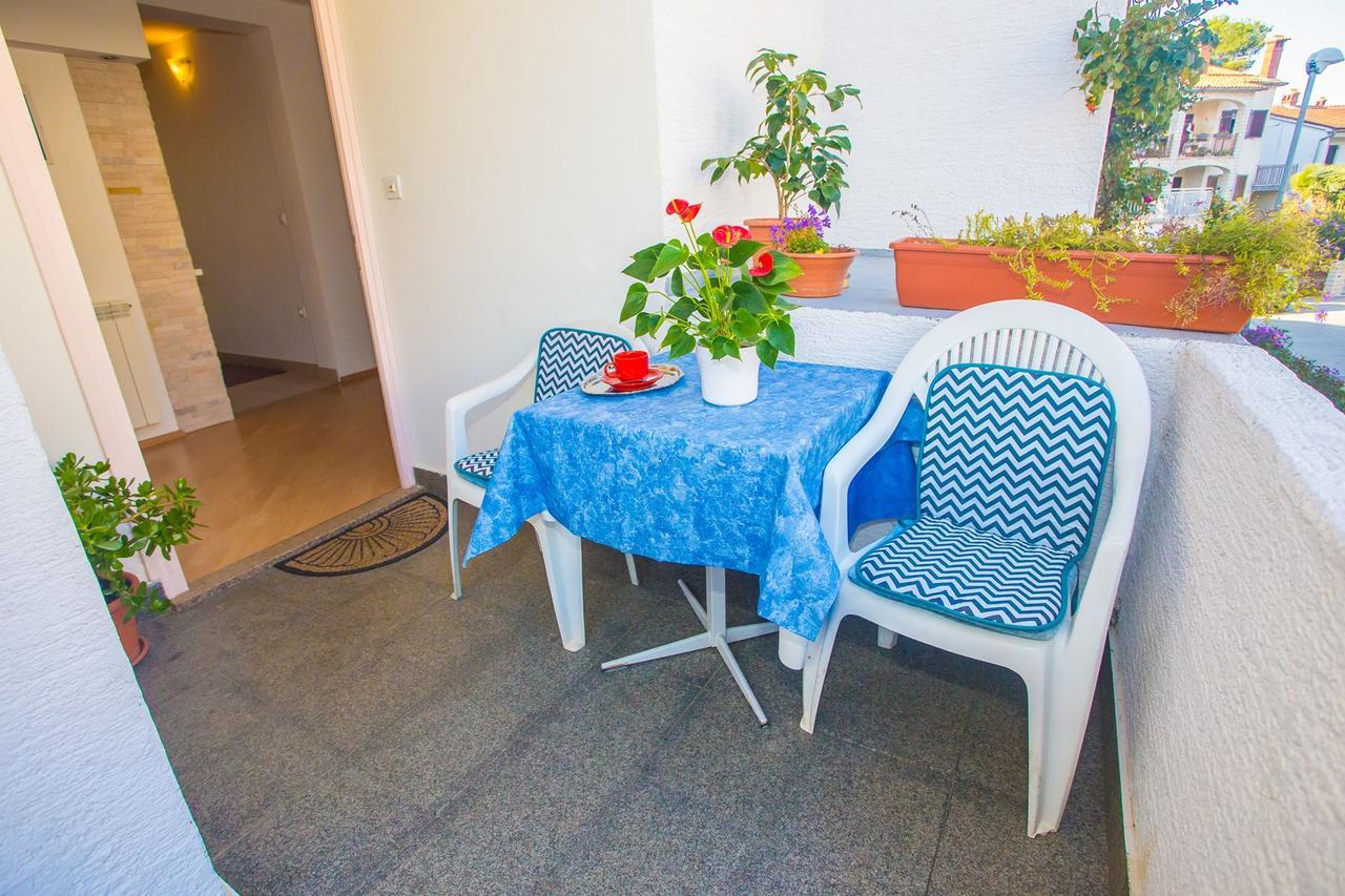 App. Fiorela Hotel Poreč Buitenkant foto