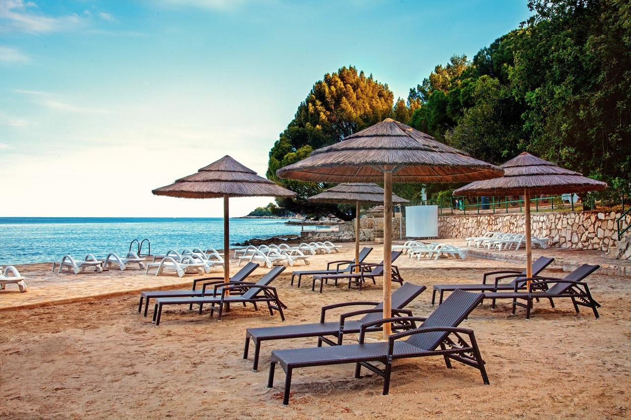 App. Fiorela Hotel Poreč Buitenkant foto