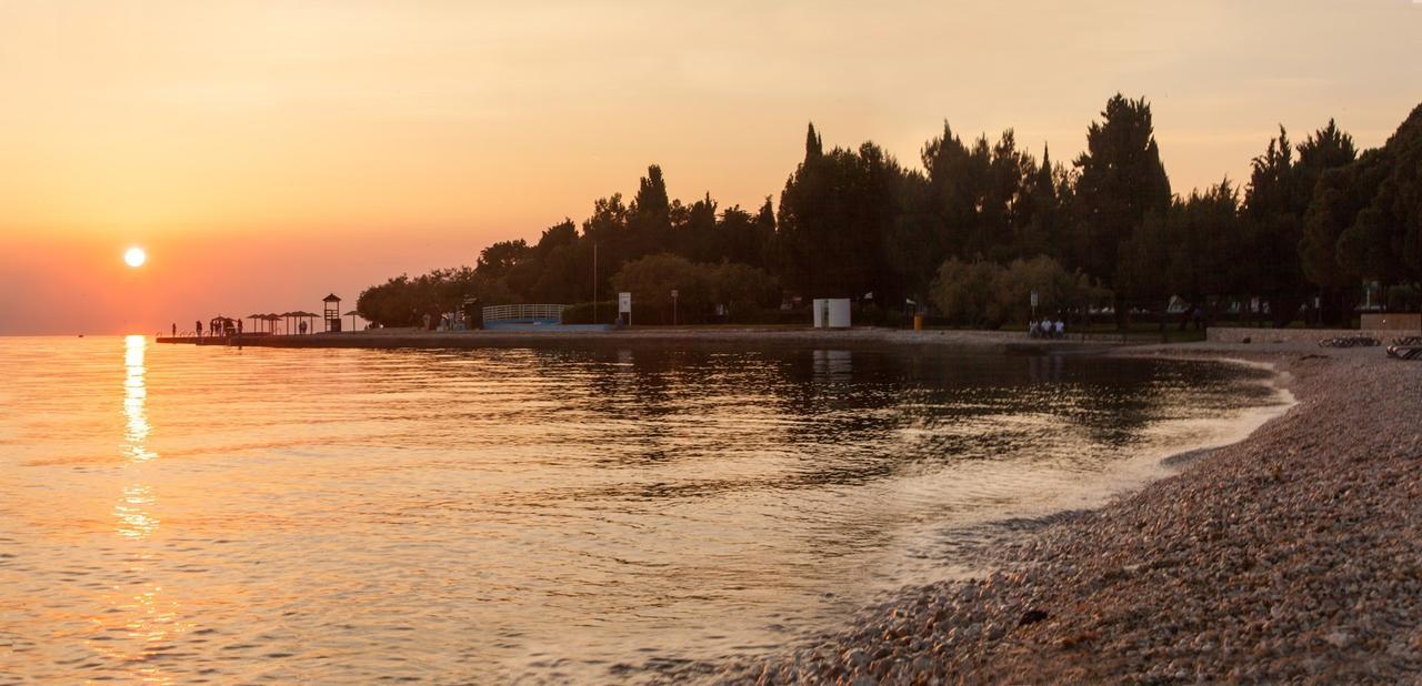 App. Fiorela Hotel Poreč Buitenkant foto
